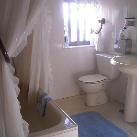 La Ponderosa Guest house
